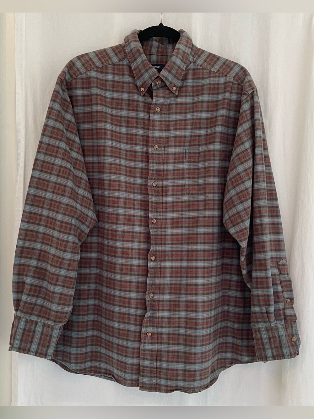 Daniel Cremieux Men's Plaid Button-Down Shirt in Blue-Green and Red